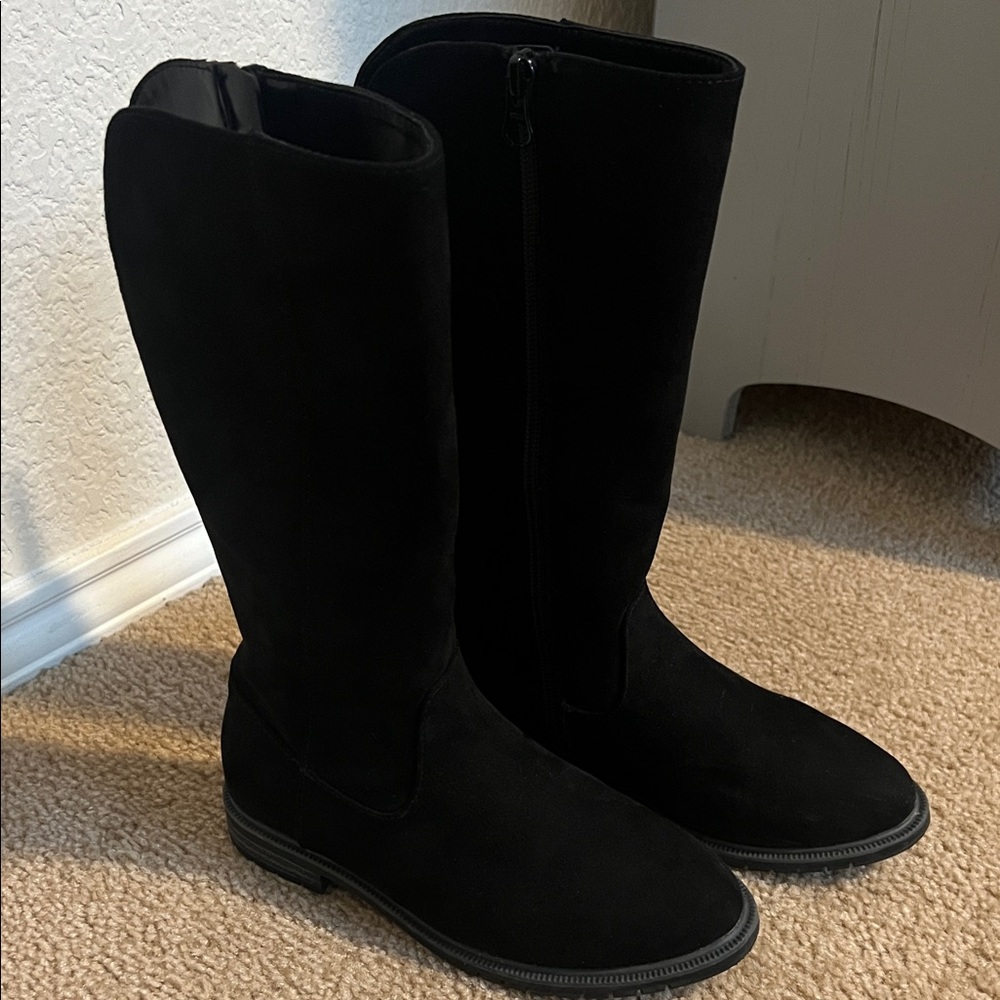Girls Target Cat and Jack Faux Suede Black Boots